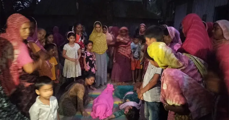 নিহতের পরিবারের আর্তনাদ